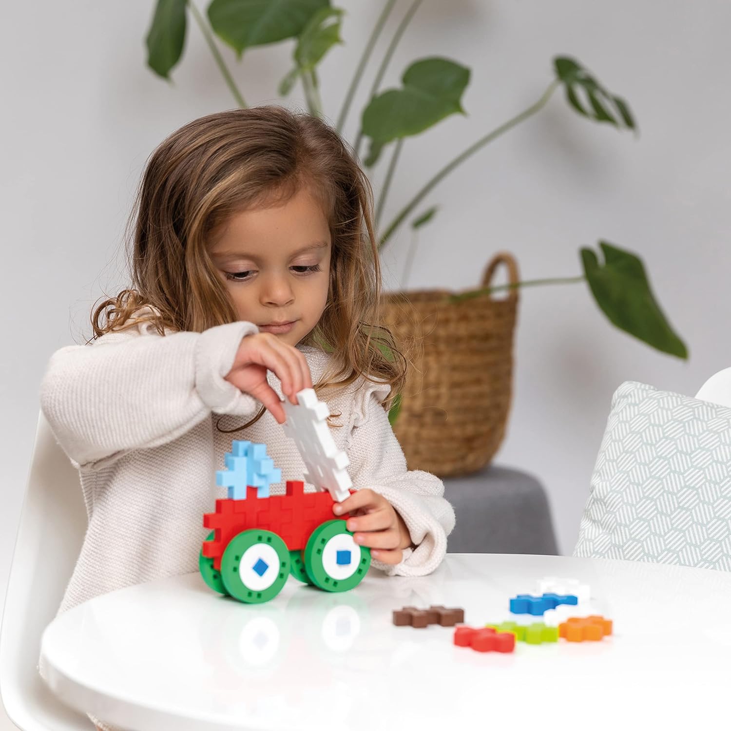 Plus-Plus 9603423 Creative Building Blocks, Big Vehicles Set, Construction Toy, PlusPlus Make&Go, 29 Pieces, Basic.
