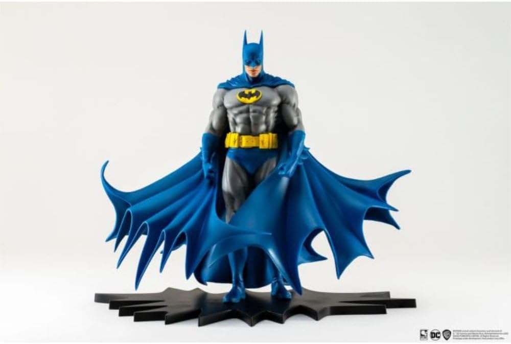 DC Heroes: Batman (Classic Version) Previews Exclusive 1:8 Scale Statue