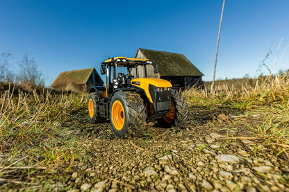 Carson 500907653 500907653-1:16 RC JCB 2.4G 100% RTR Vehicle, Functions Light and Sound, Remote Controlled Tractor, Single, Yellow JCB Tractor Single