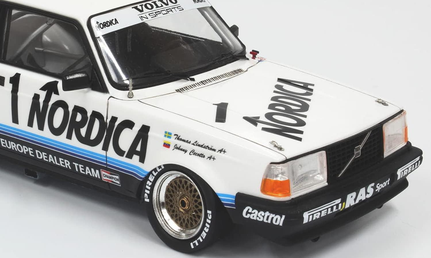 Platz NuNu 1/24 Scale Detail Up Parts for 240 Turbo 86 ETCC Hockenheim Winner - Plastic Model Building Kit # NE24013
