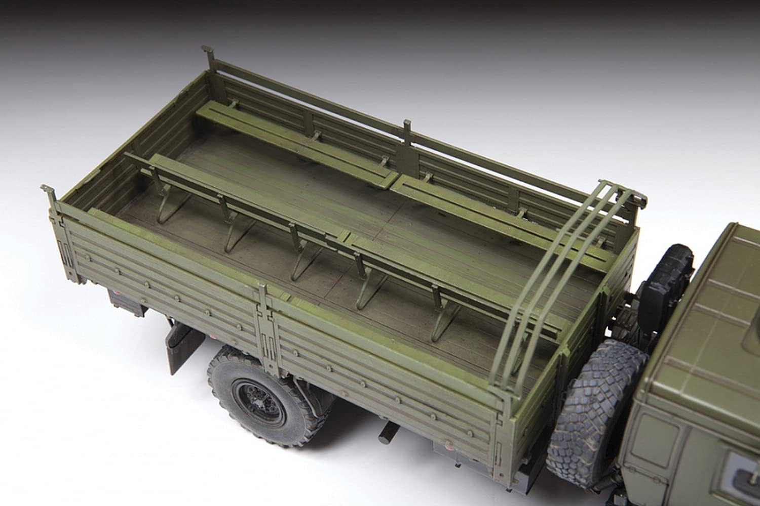 Zvezda 3692 1:35 Russian 2Axle Military Truck K-4350-Model, Plastic Kit for Assembly, Detailed Replica, Unvarnished
