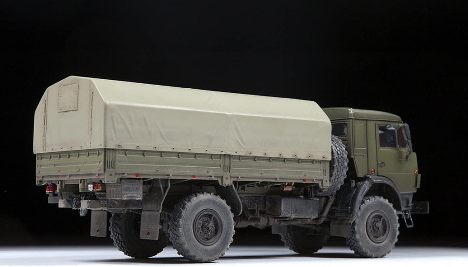Zvezda 3692 1:35 Russian 2Axle Military Truck K-4350-Model, Plastic Kit for Assembly, Detailed Replica, Unvarnished