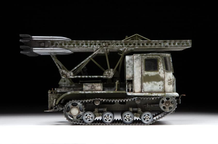 Zvezda- American,Army 3700-STZ-5 with BM-13 Katyusha, Escala 1/35, Plastic Model Kit, Youth Large / 11-13 (ZS3700