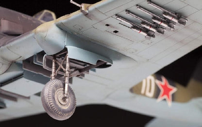 Zvezda - Il-2 Stormovik (9/20) * - ZVE4825