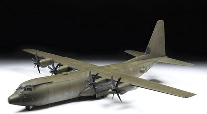 Zvezda C130-J30 Heavy Transport Plane 1:72 Model Kit