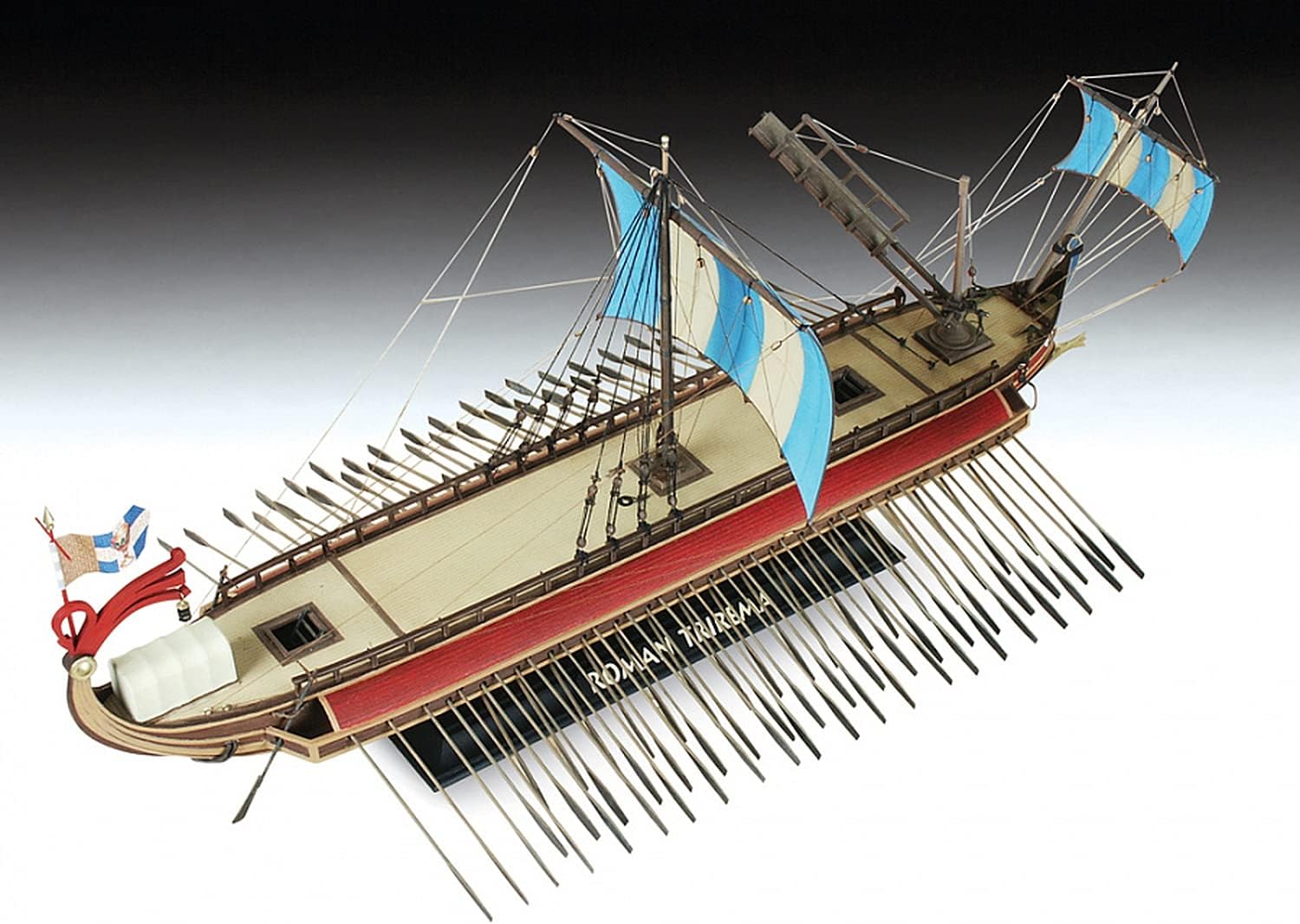 Roman Trireme Ship 1:72