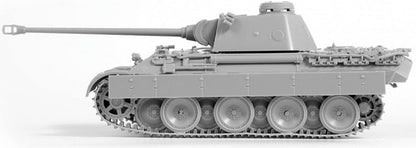 Zvezda 500785010-1:72 WWII German Armoured Combat Vehicle V Panther AUSF. D, Grey