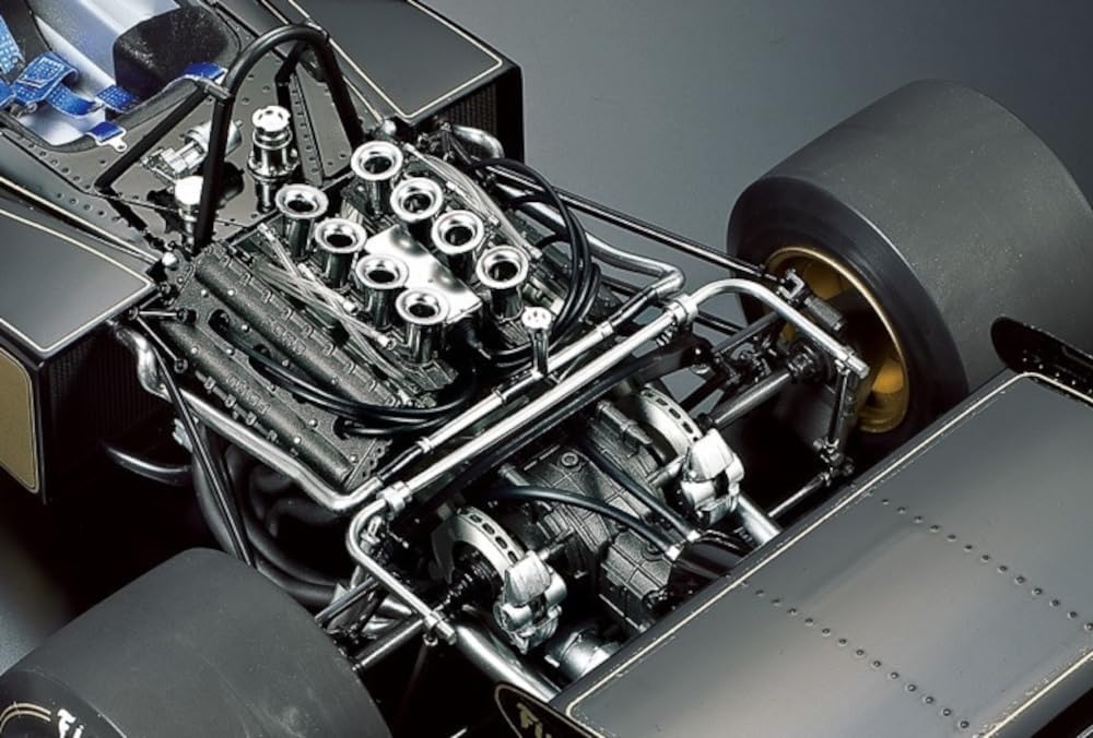 Tamiya 12046 Team Lotus Type 72D 1972 1:12 Model Kit