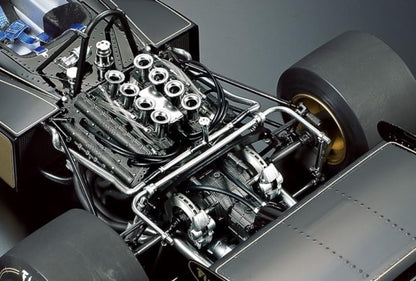 Tamiya 12046 Team Lotus Type 72D 1972 1:12 Model Kit