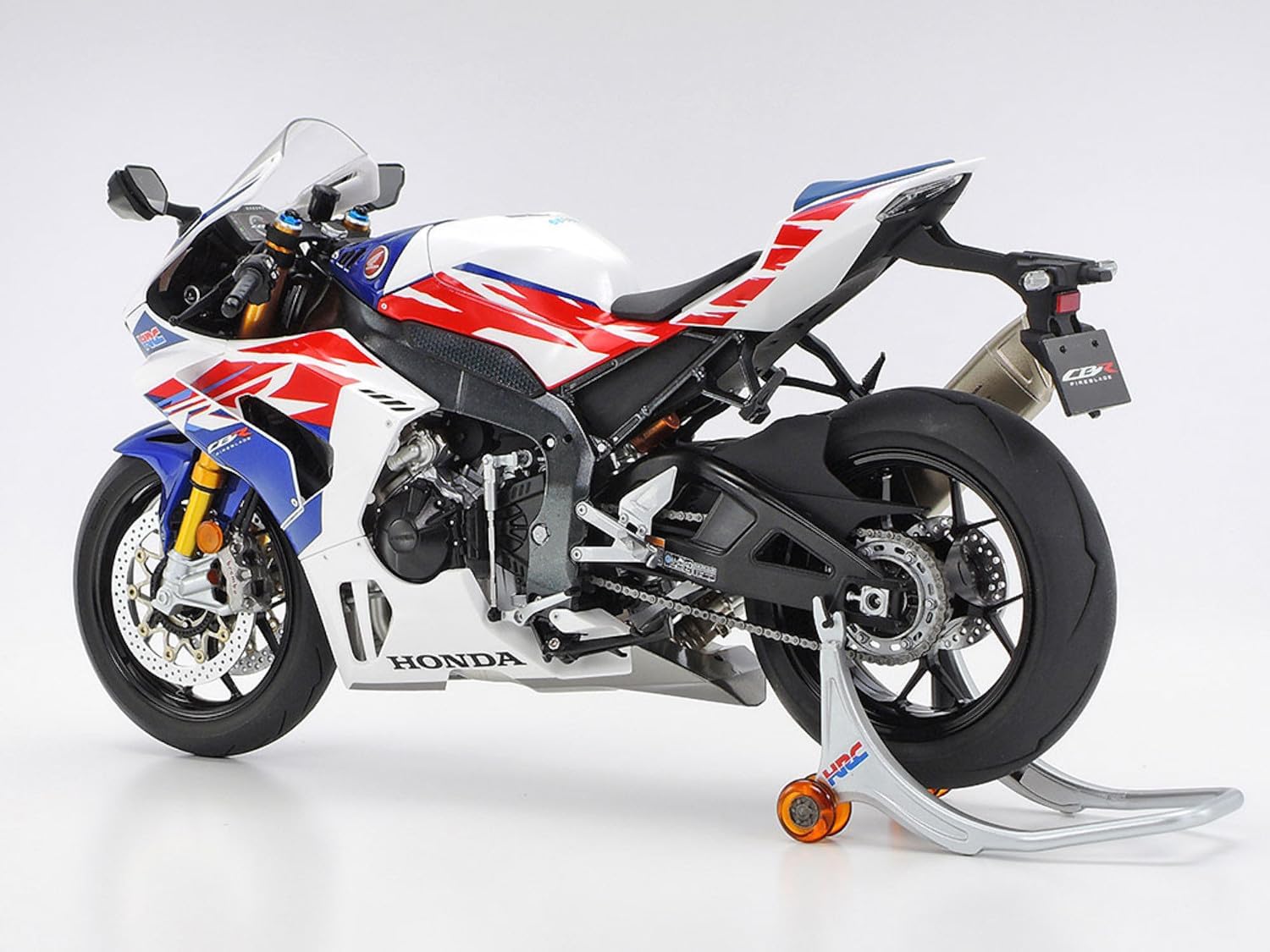 TAMIYA 14141 1:12 Honda CBR 1000RR-R Fireblade SP 30th - Faithful Replica Plastic Kit, Crafts, Model Kit, Assembly, Unpainted, Multi-Coloured