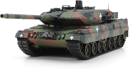 TAMIYA Kampfpanzer 25207 1:35 BW KPz Leopard 2 A6 (3) Ukr. -Model, Plastic, Assembly, Tank kit
