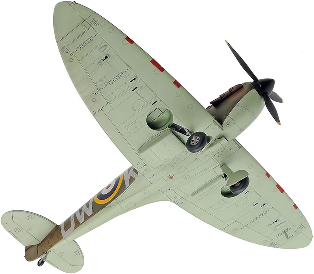 Tamiya 25211 Supermarine Spitfire Mk.I & Light Utility Car 10HP 1:48 Model Kit