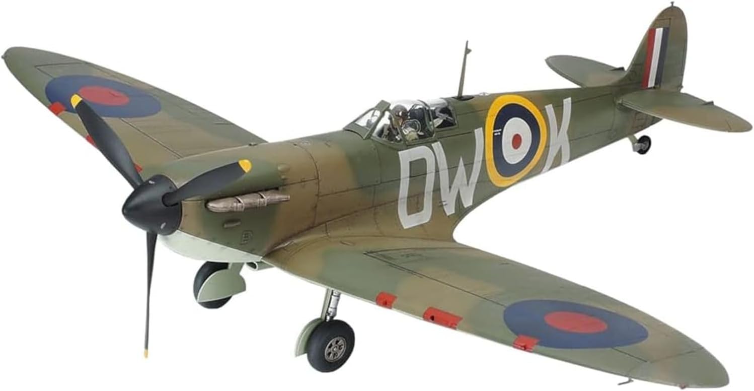 Tamiya 25211 Supermarine Spitfire Mk.I & Light Utility Car 10HP 1:48 Model Kit