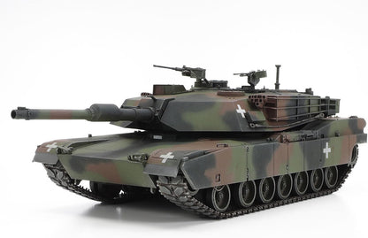 TAMIYA 25216 1:35 US M1A1 Abrams Ukraine Model, Plastic, Assembly, Detailed Replica, Tank Kit, Geformte Farbe