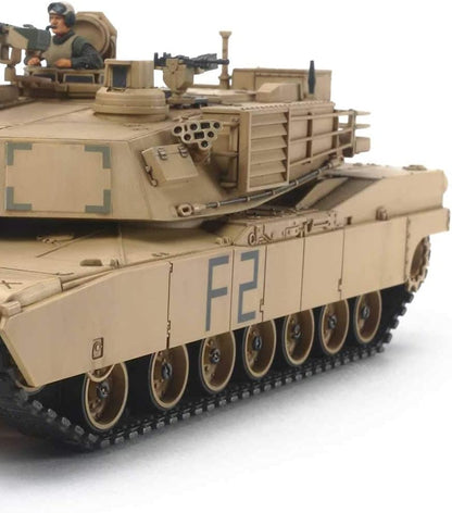 TAMIYA 300032592 Military Toy Tank Black