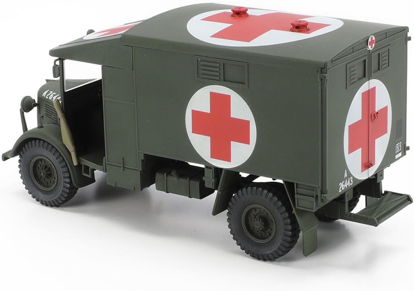 TAMIYA 32605 1:48 Brit. 2 tons. 4 x 2 Ambulance, Plastic, Military kit, Standing Model Building