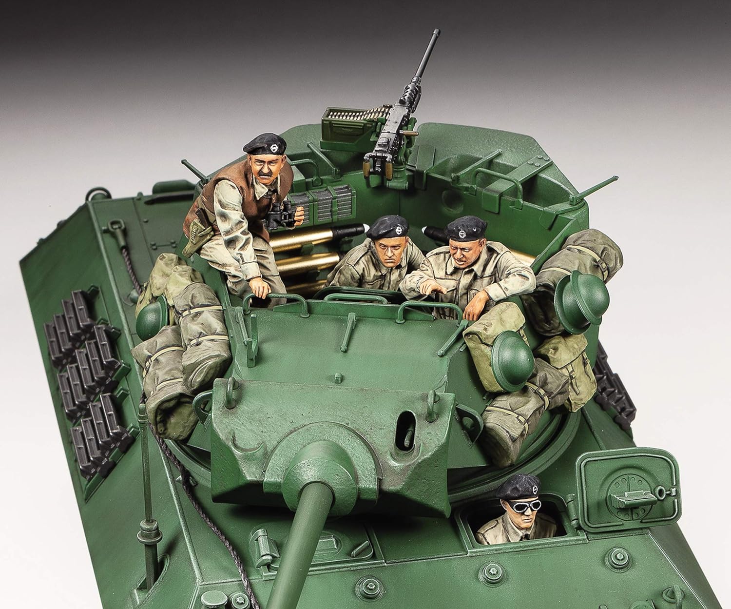 TAMIYA TAM35366 35366 1:35 British M10 IIC Achilles, Model Building, Plastic Kit, Unvarnished