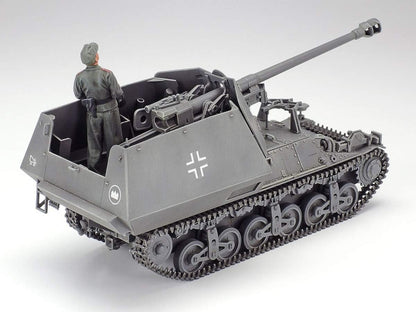 TAMIYA 35370-000 1:35 German Sd.Kfz.135 Marten I Hunting Tank, Highly Model, Plastic Kit for Assembly, Detailed Replica, Unpainted, Brown