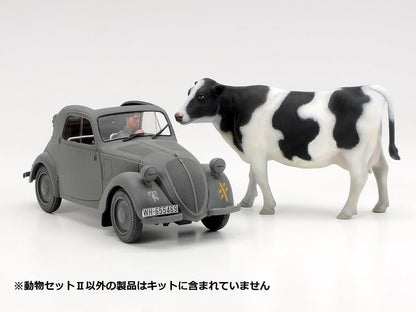 TAMIYA 35385 1:35 Diorama Set Pets Set 2 (8) - Model Building, Plastic Kit, Crafts, Hobby, Gluing, Plastic Kit, Unpainted