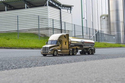 TAMIYA TMYTAM56333 Radio Control Truck Tanker