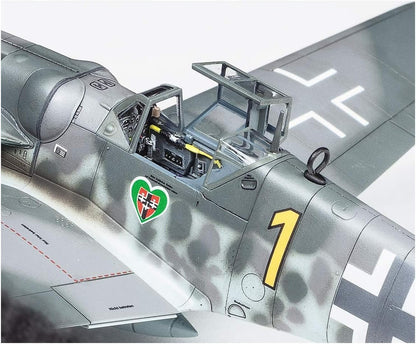 Tamiya 60790 – 1:72 Bf-109 G-6 Messerschmitt, model making, plastic kit, hobby, crafts, gluing, model building kit, model, assembly. Unvarnished