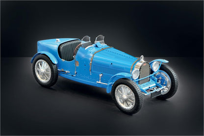 Italeri ITA4713 Scale Model kit, Molded Color