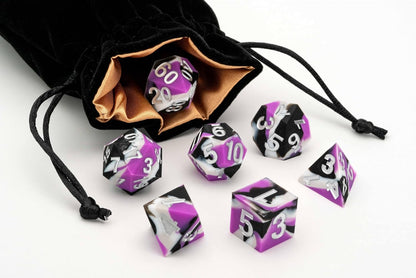 FanRoll by Metallic Dice Games - Set di dadi in gomma siliconica con bordo affilato, 16 mm, asessuali