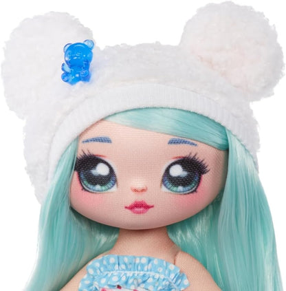 Na! Na! Na! Surprise Sweetest Sweets - Brianna Bear - Muñeca de Moda Suave de 19 cm - Muñeca Posable Inspirada en una Osa con Zapatos y Cepillo - Embalaje Misterioso y Sorpresa de Confeti - para +5