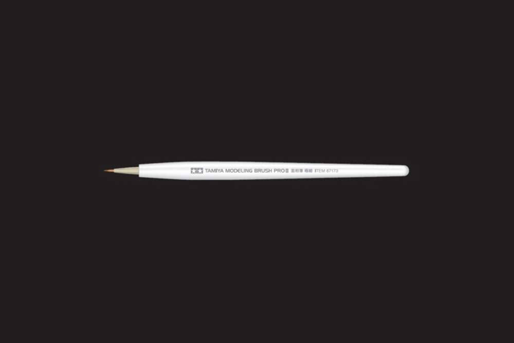 Modeling Extra Fine Pointed Brush Pro Ii