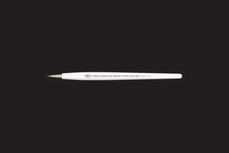 Modeling Extra Fine Pointed Brush Pro Ii