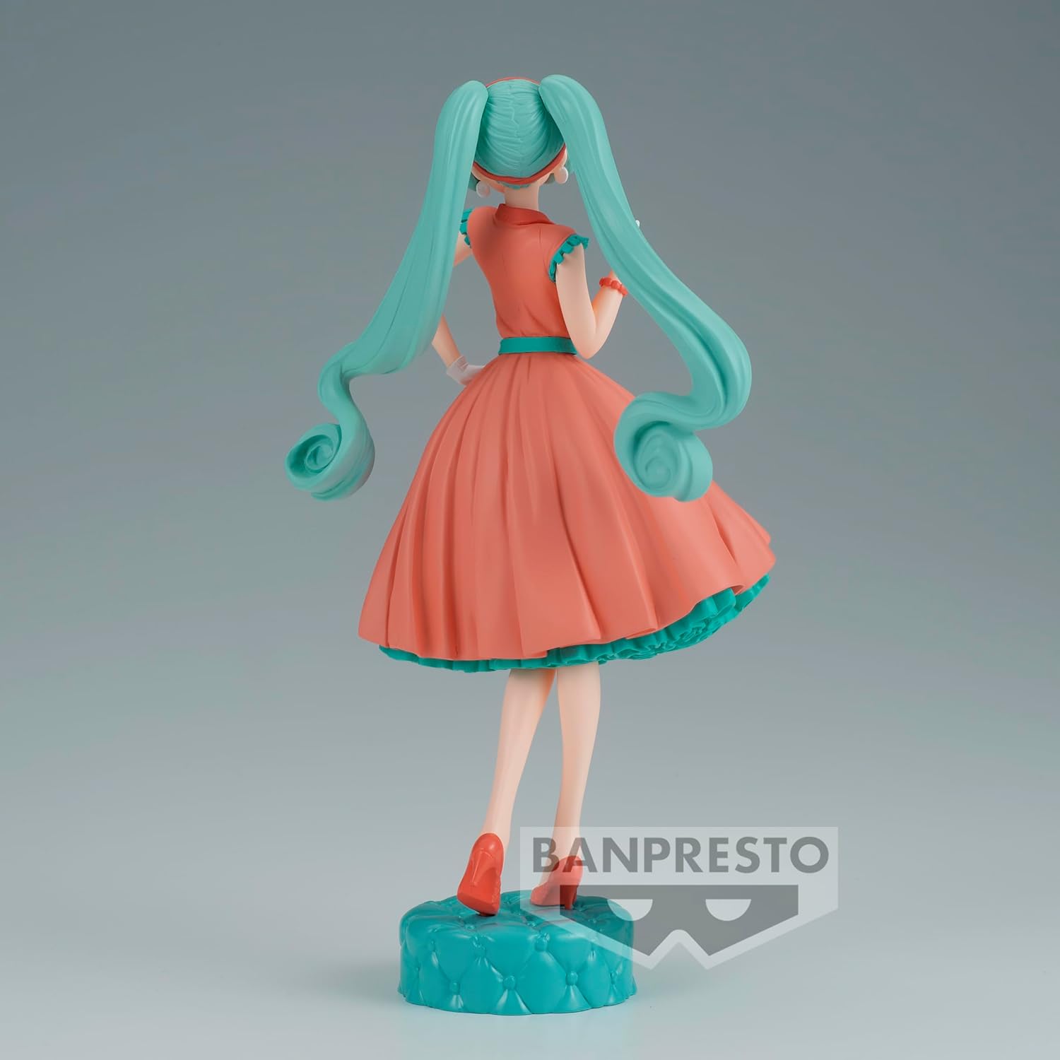 Hatsune Miku World Journey Vol.1 Statue 18cm, Banpresto BP88648P Hatsune Miku, World Journey Vol.1 Actionfigur, 18 cm, mehrfarbig, Banpresto - Hatsune Miku - World Journey Vol.1 Statue