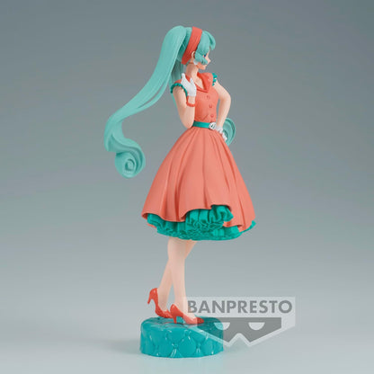 Hatsune Miku World Journey Vol.1 Statue 18cm, Banpresto BP88648P Hatsune Miku, World Journey Vol.1 Actionfigur, 18 cm, mehrfarbig, Banpresto - Hatsune Miku - World Journey Vol.1 Statue