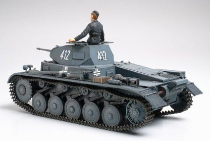 Tamiya 300035292 – 1:35 WWII German Armoured Combat II, Type A/B/C (1), Grey