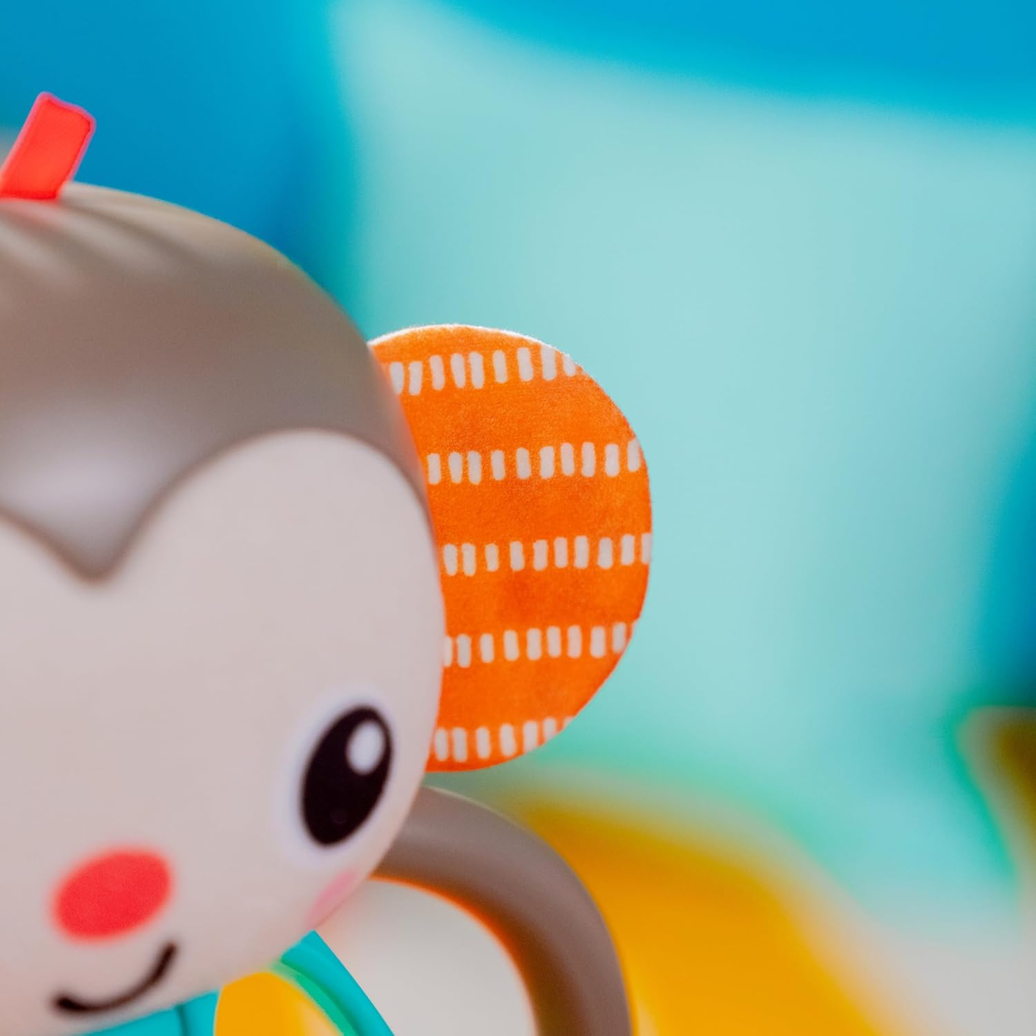 Bright Starts, Juguete sonajero Luminoso y Musical fcil de agarrar Giggle Monkey, tecnologa Oball, para Edades a Partir de 6 Meses, Unisex