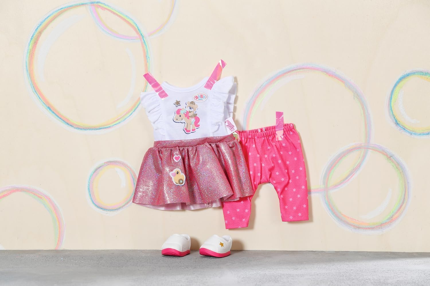 BABY born Little Everyday Outfit 836330 - Outfit with Matching Accessories for 36cm Dolls - Easy for Kids to Dress Independently - Suitable for Children from 1 Years Old