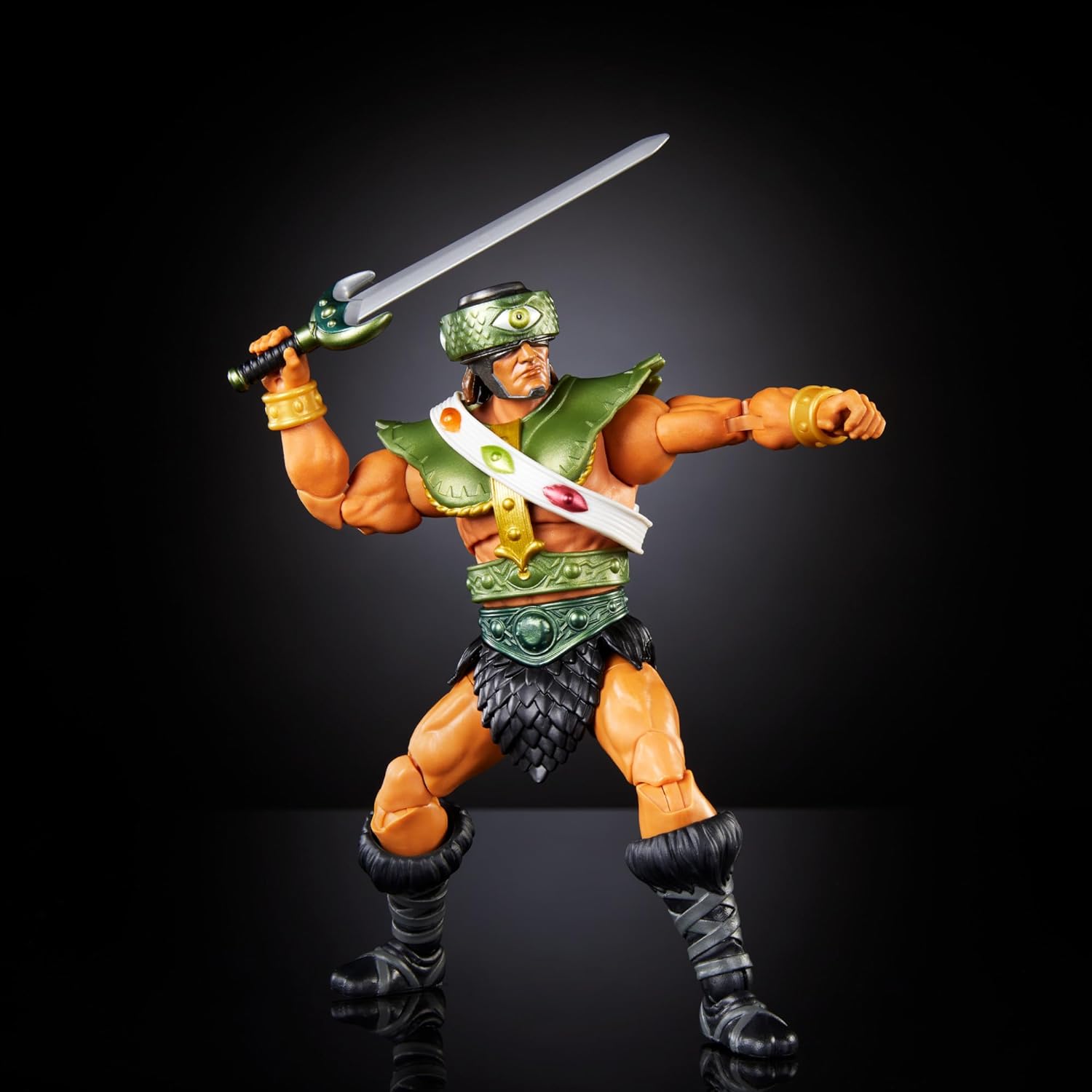 Masters del Universo MOTU New Eternia Tri-Klops Figura de acción con accesorios, juguete +6 años (Mattel HYC52