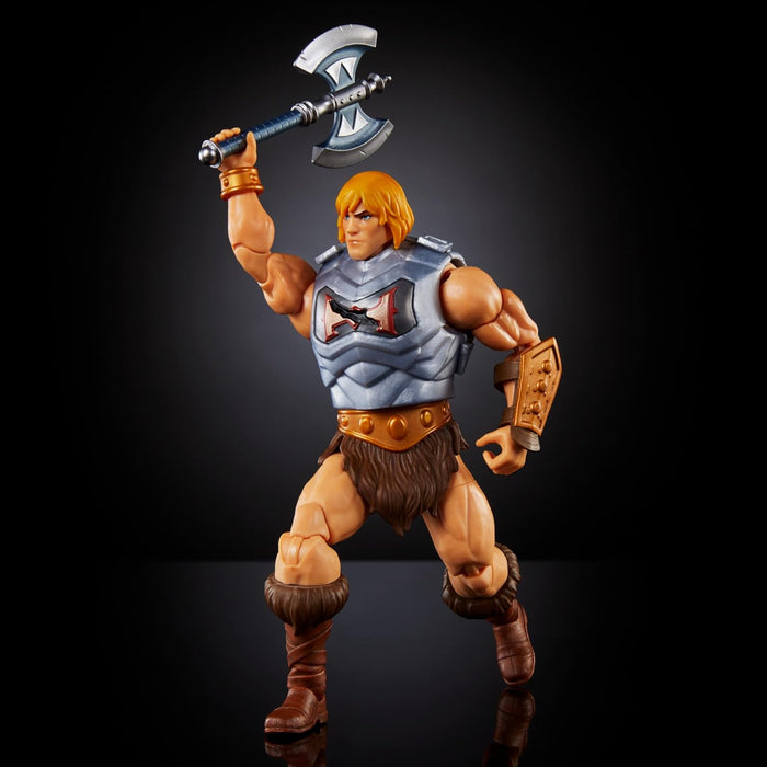 Masters of the Universe MOTU Revolution He-Man con armadura de batalla Figura de acción con accesorios, juguete +6 años (Mattel HYC49