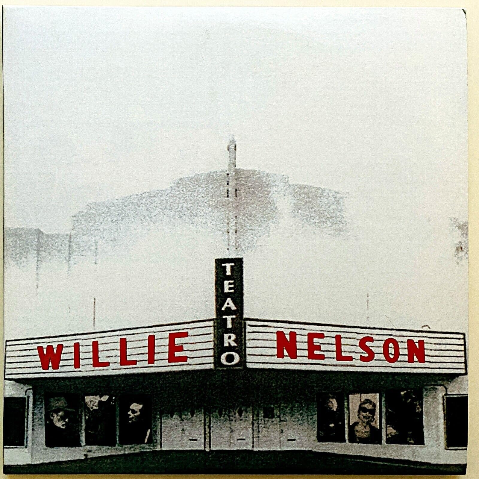 TEATRO (TRANSLUCENT RED VINYL)
