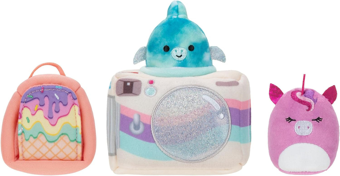 Squishville SQM0515 Accessory Set Weekend Trip Super Soft Mini Squishmallows 5 cm Plush Figures with Accessories