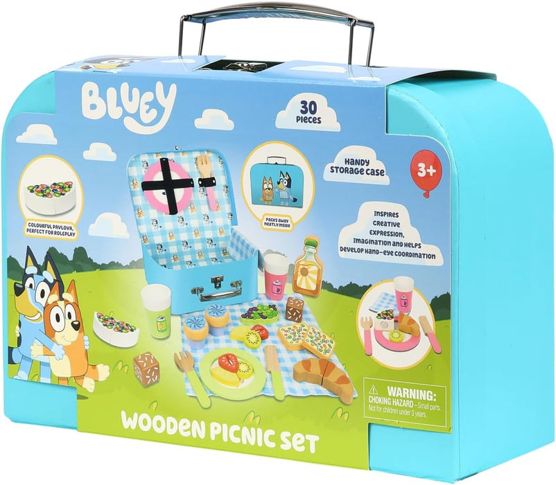 Bluey – Picnic Basket Set – 30 Piece Wooden Roleplay Toy with Carry Case, Cutlery & Pretend Food Accessories for Kids – FSC-Certified Material – Fun Imaginative Kit for 3 Years and Up