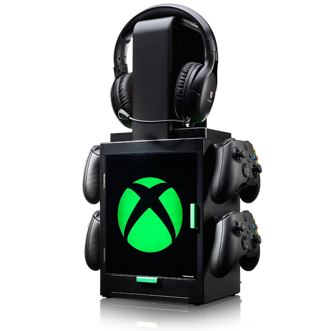 numskull Armadio ufficiale Xbox LED da gioco, supporto controller e supporto per cuffie per PS4/PS5 e Xbox Series X|S, diverse impostazioni di illuminazione a LED, spedizione ufficiale Xbox