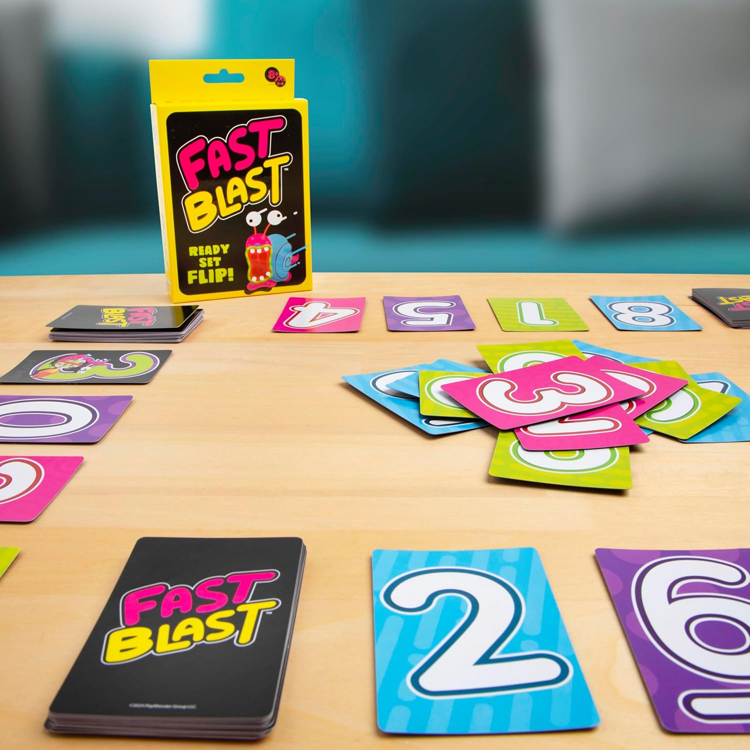 PlayMonster Fast Blast - Fast Paced Card Stacking Family Game