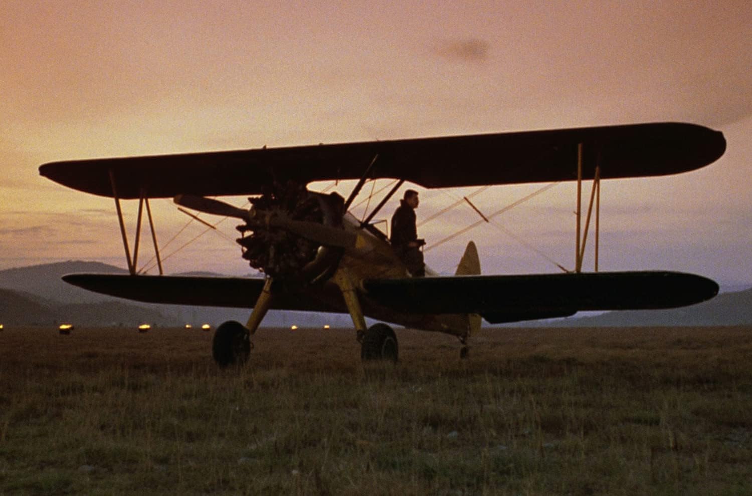 The Aviator - Absturz in der Wildnis