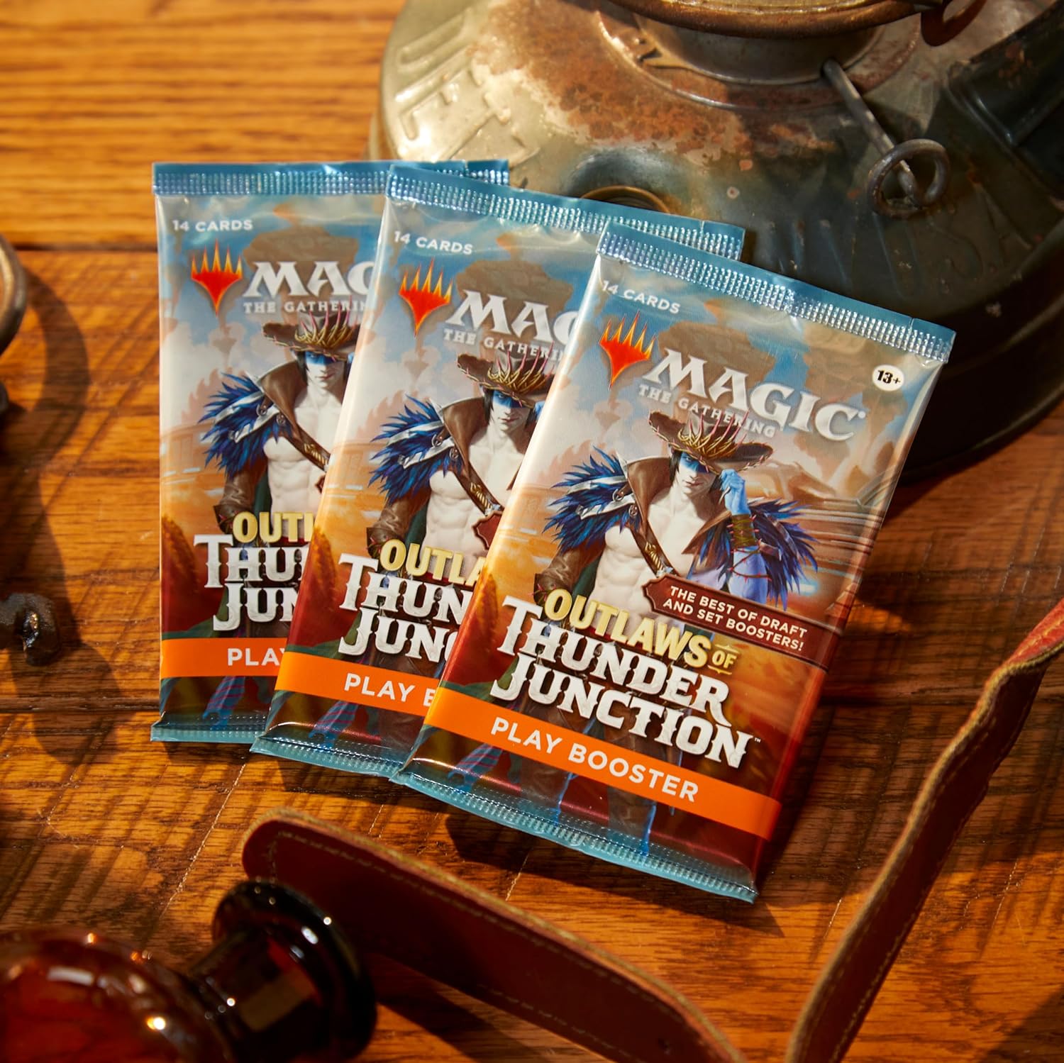 Magic: The Gathering Outlaws of Thunder Junction Play Booster Box - 36 Packs (504 Magic Cards