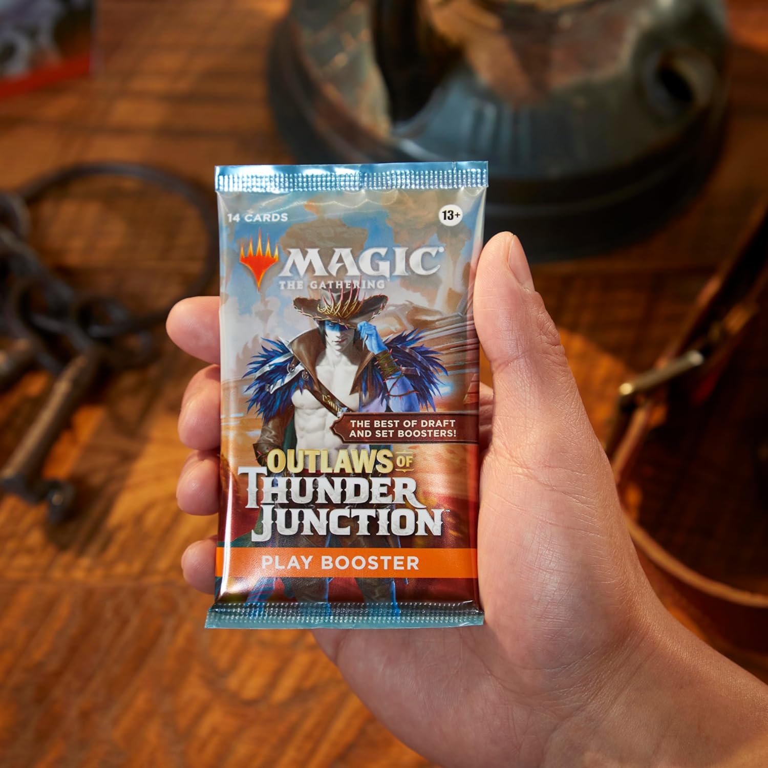 Magic: The Gathering Outlaws of Thunder Junction Play Booster Box - 36 Packs (504 Magic Cards