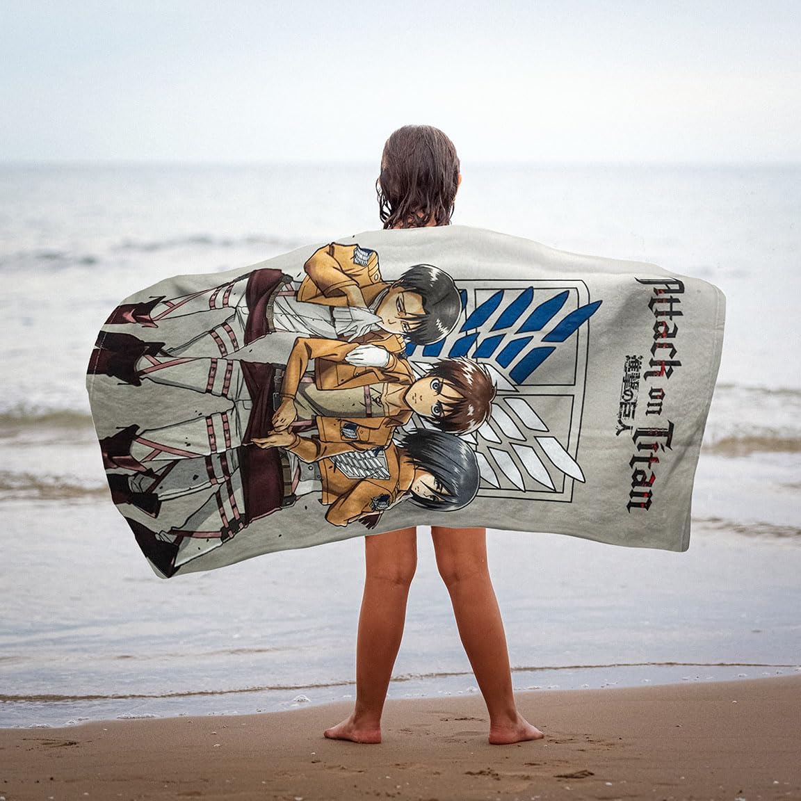 Attack on Titan Handtuch Group 70 x 140 cm