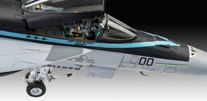Revell- Top Gun 2 Movie Set Maverick Accesorios, Color Plateado, Mittel (RV05677