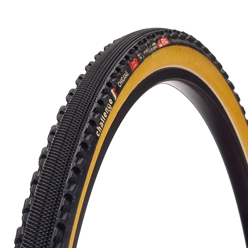 Tubo pneumatico Challenge Chicane Pro 700 X 33 C