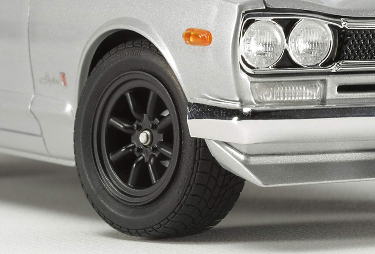 TAMIYA 300024335 Nissan Fahrzeug 300024335-1:24 Skyline 2000GT-R Street Custom, Faithful Replica, Plastic Construction, Crafts, Model Kit, Assembly, Unpainted