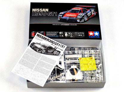 Tamiya 1:24 Scale Model of NISSAN R390 GT1-300024192